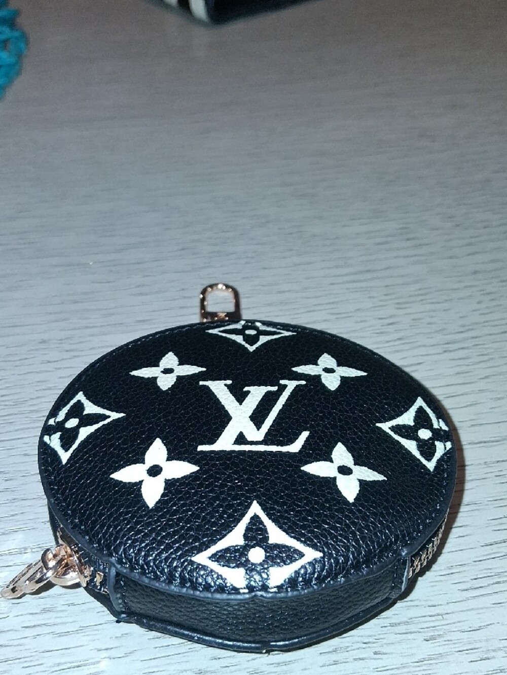 Source Unknown Monogram Coin Pouch - Picture 3 of 9